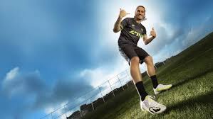 交手中互有 交手中互有