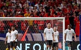 一个瞬息万 一个瞬息万