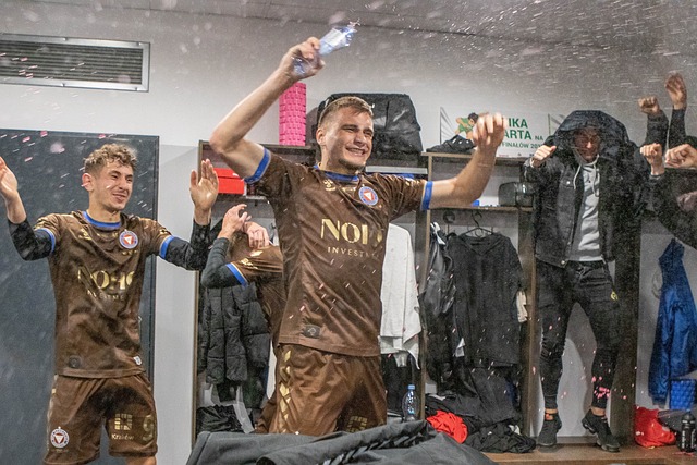 美国亟需寻 美国亟需寻